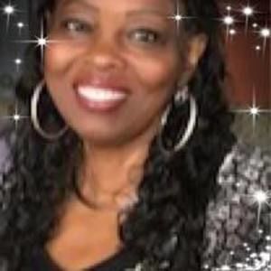 Meet your Posher, Deborah